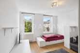 Schlafzimmer-1_1_EDIT - Attraktive Kapitalanlage mit Altbaucharakter in Leipzig-Ost