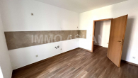 Küche_2 - Großzügige 3-Raum-Wohnung mit Balkon & Gartenblick – frisch modernisiert auf dem Kaßberg