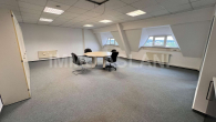 DG_Links_77qm_00001 - Moderne Büro- und Gewerbeflächen direkt am TU-Chemnitz-Campus – verkehrsgünstige Lage nahe der B95