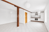 Wohnküche_1_Anbau_EG_EDIT - Ein Zuhause, viele Möglichkeiten: EFH mit zwei separaten Wohneinheiten, PV-Anlage, Sauna & Pool