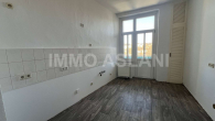Küche_1 - Großzügige 3-Zimmer-Wohnung mit Balkon, Abstellraum & Gartenmitnutzung