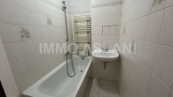 Badezimmer - Großzügige 3-Zimmer-Wohnung mit Balkon, Abstellraum & Gartenmitnutzung