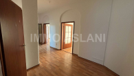 Flur_1 - Großzügige 3-Zimmer-Wohnung mit Balkon, Abstellraum & Gartenmitnutzung