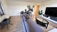 Wohnzimmer_3 - 3-Zimmer-Wohnung in Schloßchemnitz mit ca. 77m², Einbauküche und Möbeloption – bezugsfrei ab 01.12.