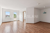 Wohnzimmer - Wohnen auf zwei Ebenen – bezugsfreie 3-Zimmer-Maisonette mit Balkon in Leipzig-Ost