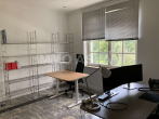 Büro - Exklusives Büro in denkmalgeschützter Villa nahe Romanplatz mit Gartenblick und Gemeinschaftsküche