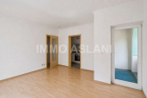 Wohnzimmer_3_EDIT - Bezugsfreie 2-Zimmer-Wohnung mit Balkon + Einbauküche im aufstrebenden Leipziger Neulindenau