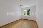 Kinderschlafzimmer_WZ - Gepflegte Kapitalanlage mit Balkon – 3-Zimmer-Altbauwohnung in Leipzig-Nord