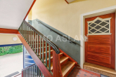 Treppenhaus_1 - Bezugsfreie 2-Zimmer-Wohnung mit Balkon + Einbauküche im aufstrebenden Leipziger Neulindenau