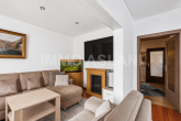 Wohnzimmer_EDIT - EFH in Markanstädt-Döhlen – 224m² Wohnensemble mit Pool, Sauna, PV & zwei separaten Einheiten