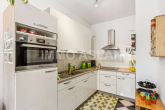 Küche - Denkmalschutz trifft Moderne: 2-Zimmer-Wohnung mit Loggia & Stellplatz im Zentrum