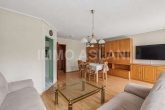 Wohnzimmer - Charmante 2-Zimmer-Eigentumswohnung mit Terrasse und kleinem Garten in ruhiger Lage