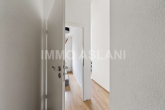 Flur - Altbaucharme im Leipziger Osten: Vermietete 2-Zimmer-Wohnung im Denkmalobjekt