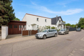 Außenansicht_4_EDIT - EFH Markranstädt-Döhlen: 224 m², 2 Einheiten, Pool, Sauna & PV – günstige KfW-/SAB-Kredite möglich